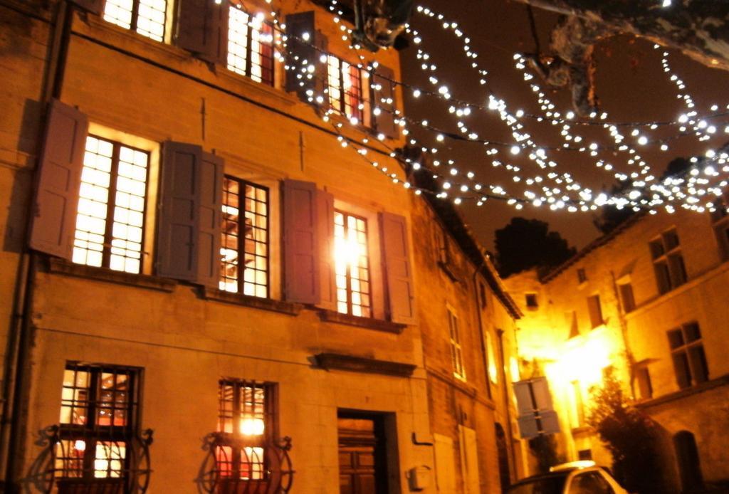Les Saisons Bed & Breakfast Villeneuve-les-Avignon Exterior photo